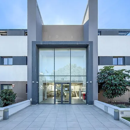 아파트 Hanami South Bay Sb5 에스테포나